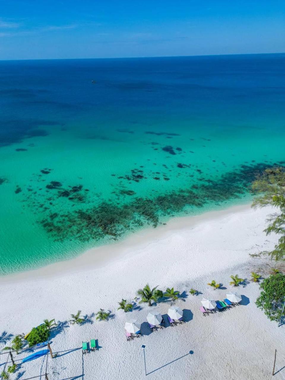 Long Beach Resort Koh Rong Sok San Village Bagian luar foto