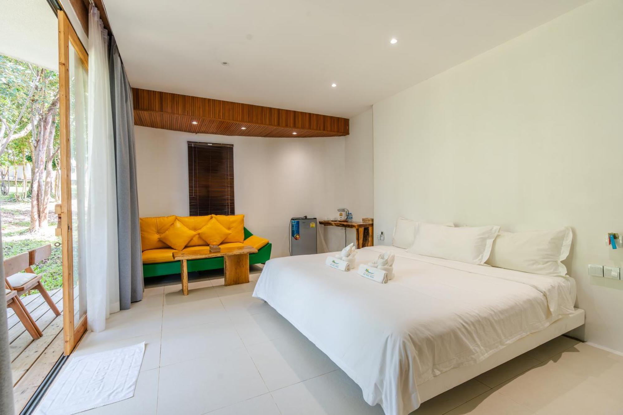 Long Beach Resort Koh Rong Sok San Village Bagian luar foto